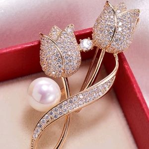 1pc Brooch Rhinestone Tulip Flower Brooch Anti-glare Suit Brooch Collar Pin